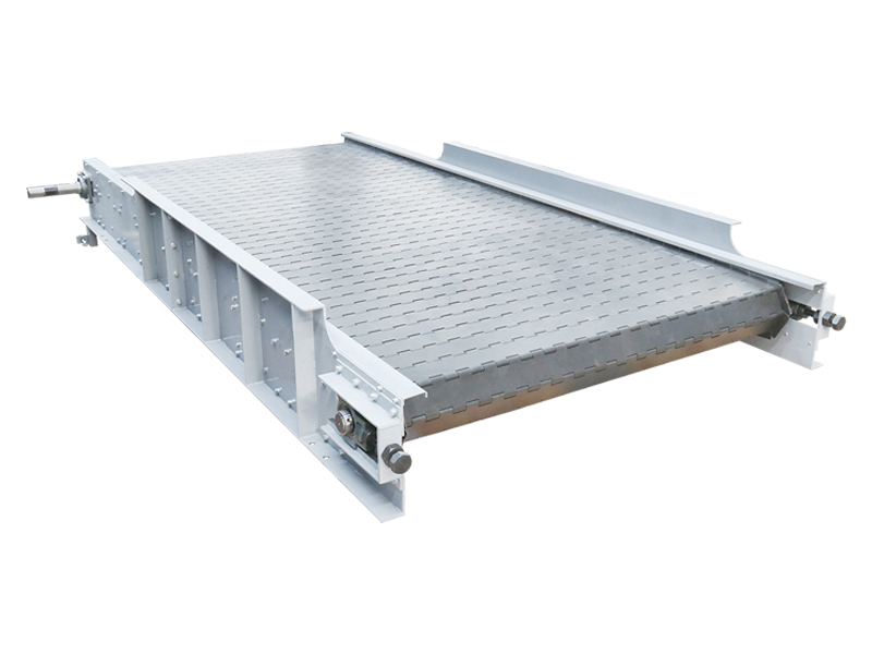 Table top chain conveyor