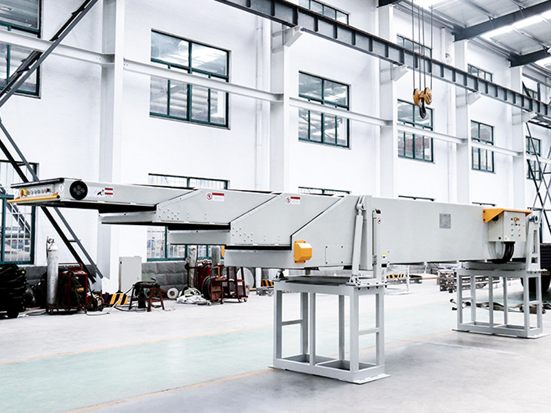 Telescopic conveyor