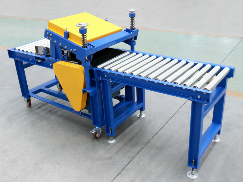 Roller conveyor line
