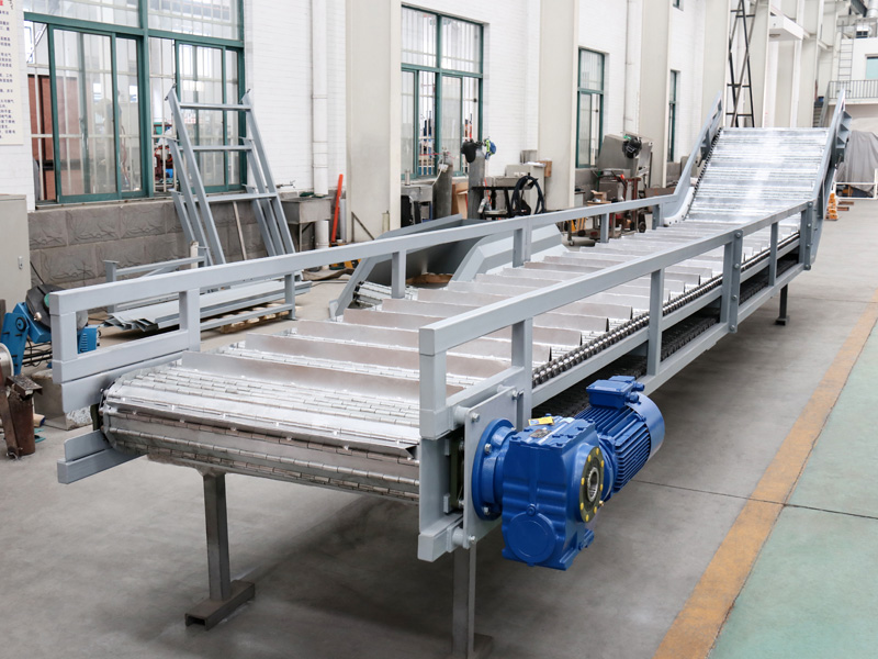 Table top chain conveyor