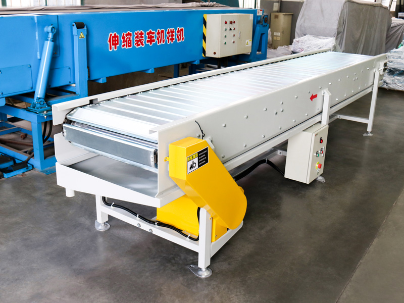Table top chain conveyor