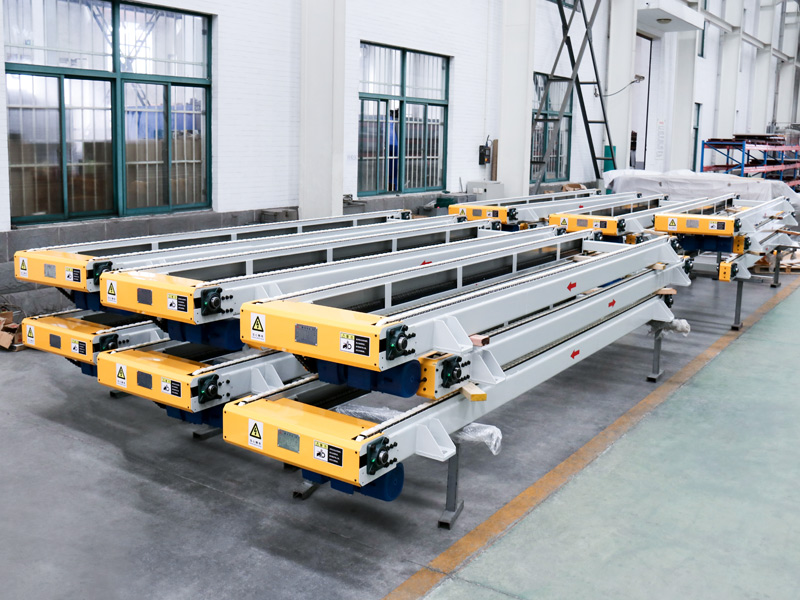 Table top chain conveyor